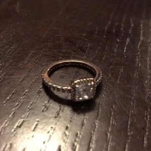 Pandora ring